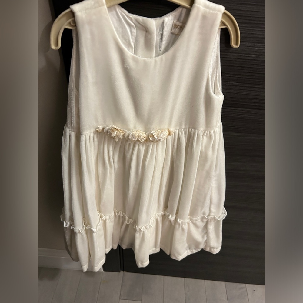 White velvet girls dress